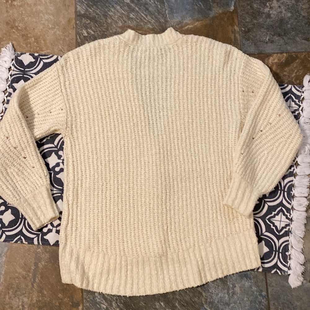Sweater - Picture 3 of 5